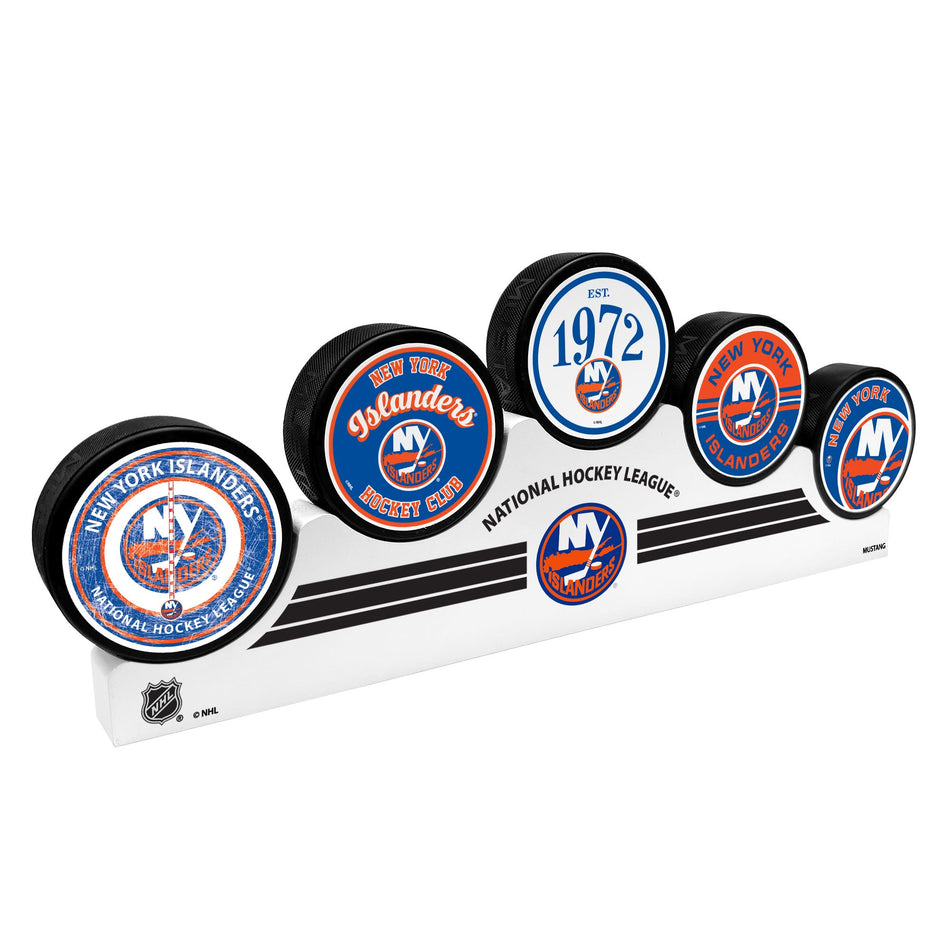 New York Islanders - 5 Puck Podium Set