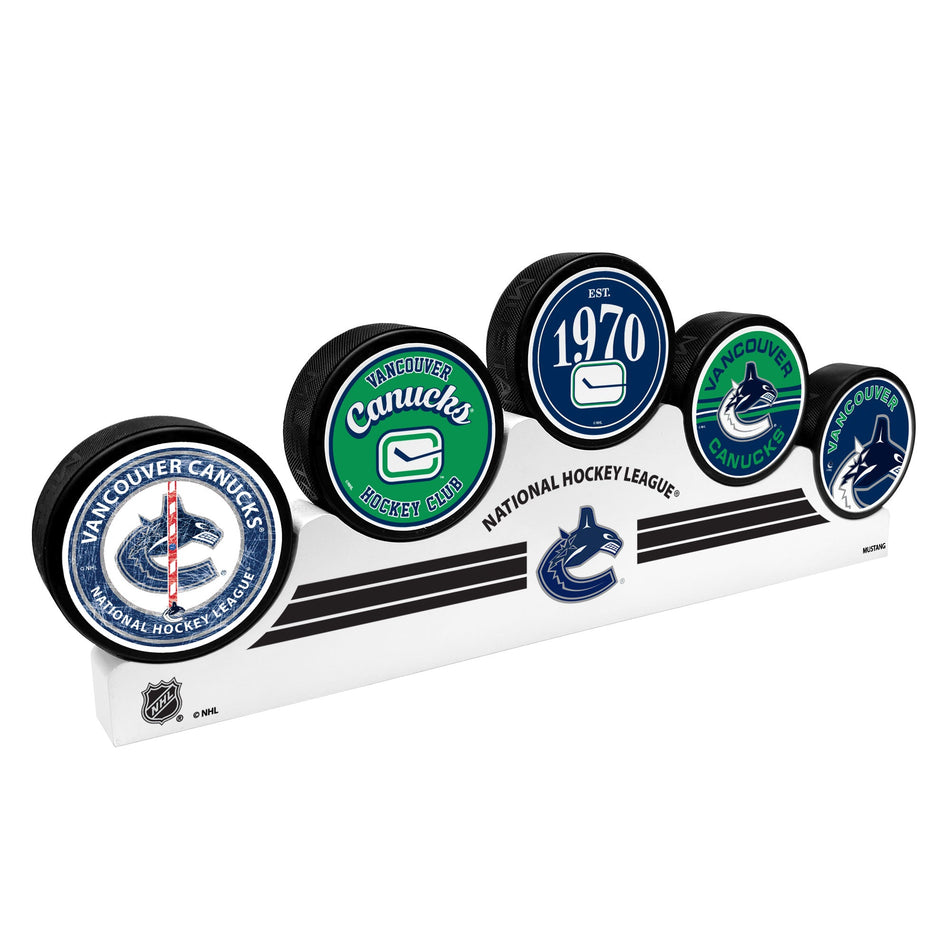 Vancouver Canucks - 5 Puck Podium Set
