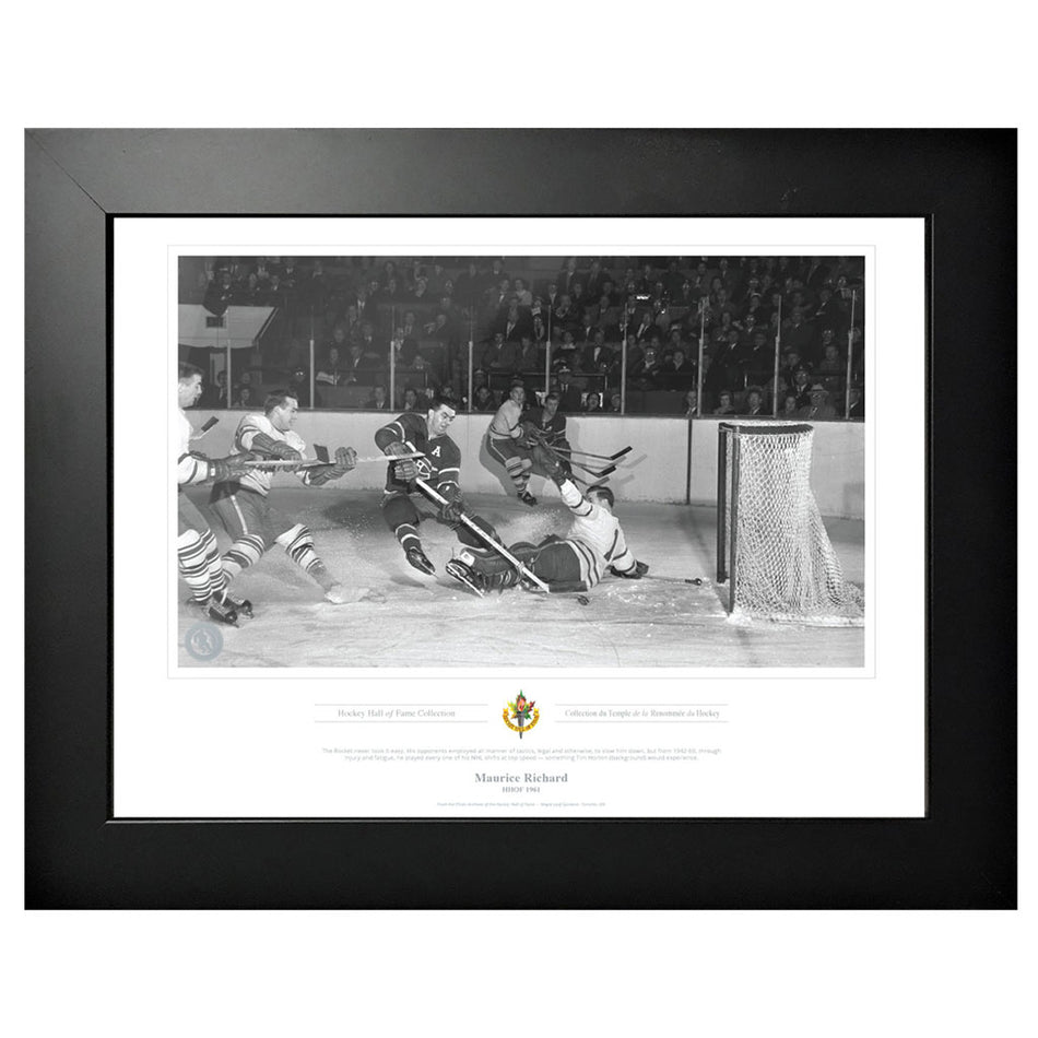 Legends of Hockey - Montreal Canadiens Memorabilia - 1955 Maurice Richard x Black & White Classic - 12" x 16" Frame